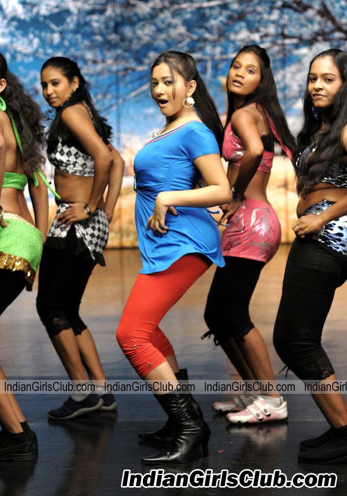 sexy telugu actress shaking boobs dancing pics