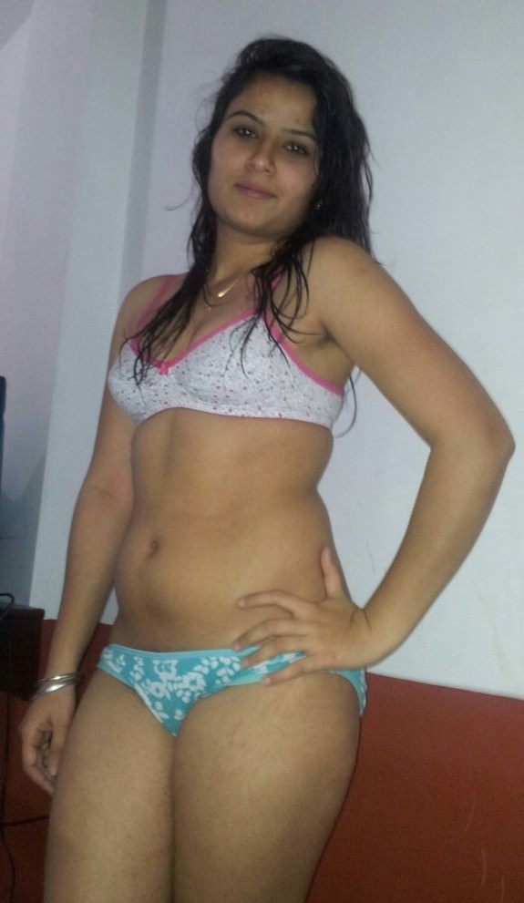 Indian GF Sex Jasmine Naked After Shower