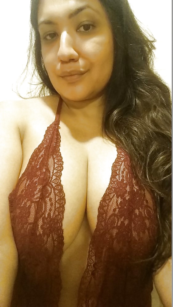 Indian Babe Nude Selfie