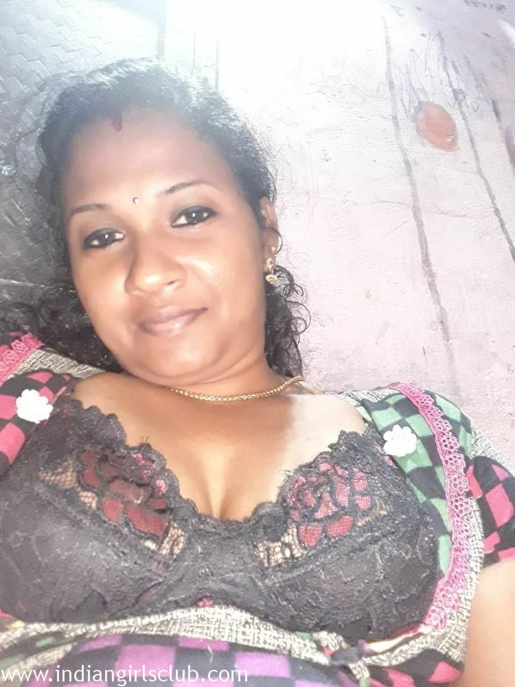 Telugu Hot Aunty Stripping Naked For Rough Sex